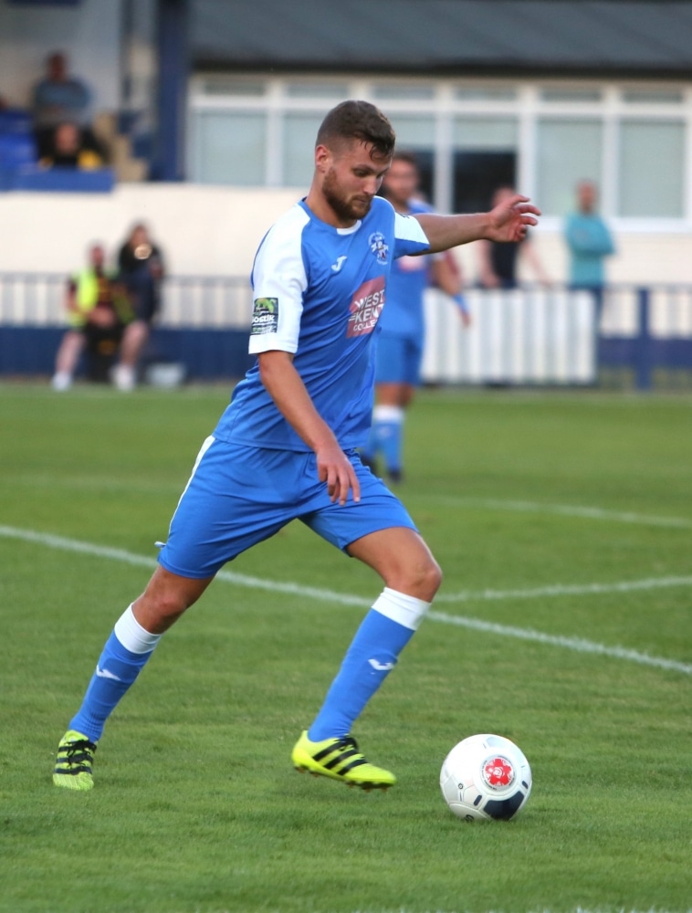 Bray powers header home to grab share of the spoils